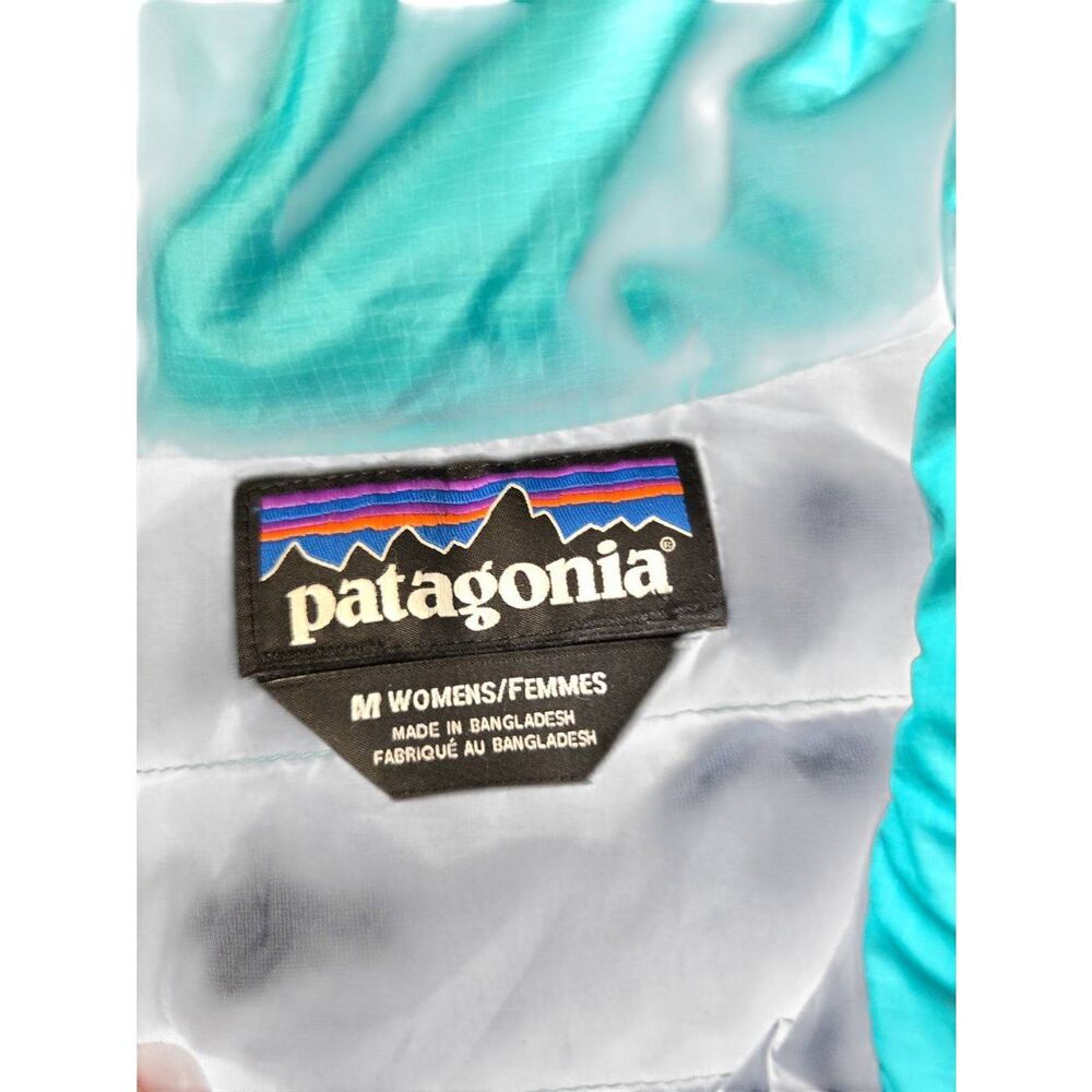 Patagonia Women's Nano Puff Jacket in Epic blue sz Medium - Picture 4 of 8